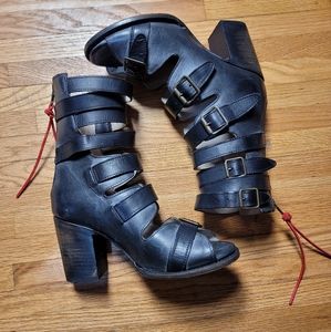 BLACKED OUT Freebird by Steven Bond